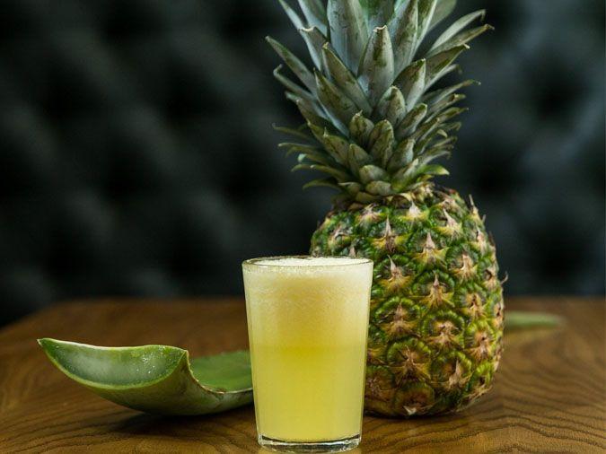 Hình 2 – Lychee Alt text Refreshing lychee aloe vera drink served with fresh lychee fruits. Hình 3 – Strawberry Alt text Strawberry aloe vera beverage with real aloe vera pulp and fresh strawberries. Hình 4 – Pineapple Alt text Pineapple aloe vera drink garnished with fresh pineapple and mint. Hình 5 – Passion Fruit Alt text Tropical passion fruit aloe vera beverage with fresh passion fruit. Hình 6 – Grape Alt text Purple grape aloe vera drink served with fresh grapes and aloe vera cubes. Hình 7 – Peach Alt text Peach aloe vera beverage made with ripe peaches and aloe vera pulp. Hình 8 – Lemon & Lime Alt text Refreshing lemon and lime aloe vera drink with citrus slices and fresh mint. Hình Comparison (bảng các loại trái cây) Alt text Assortment of tropical fruits including mango, pineapple, strawberry, lychee, grapes, peach, lemon, and lime for aloe vera beverages.